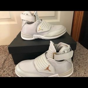 JORDAN GENERATION 23